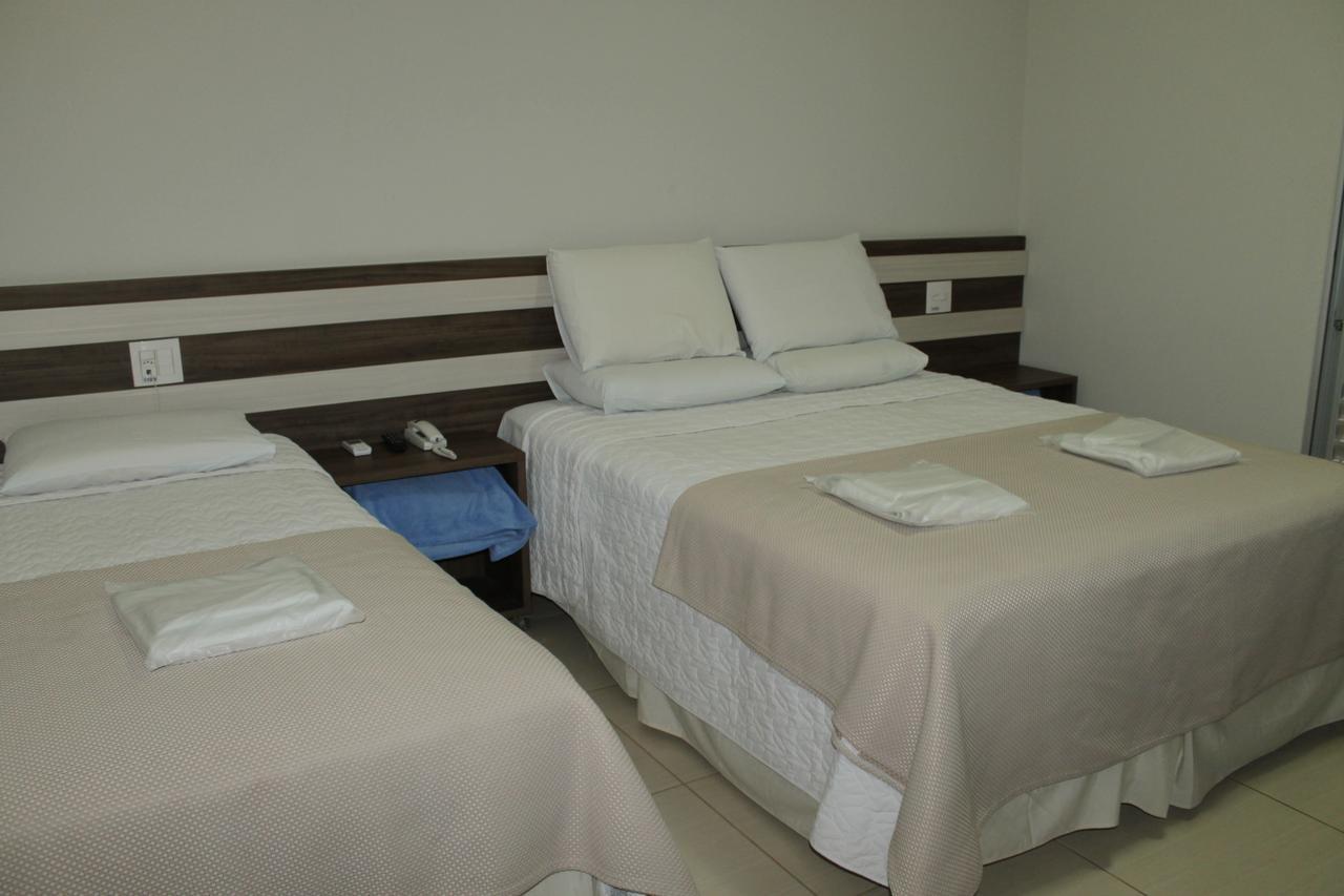Hotel Avenida Joao Pinheiro Extérieur photo